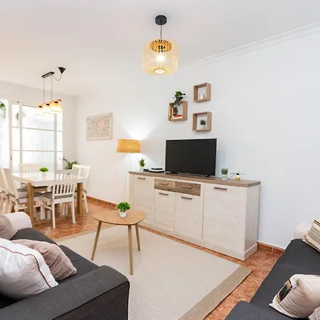 Happy Waves Appartement *